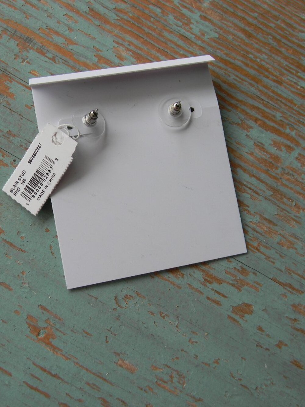 NEW KENDRA SCOTT BLAIR STUD BUTTERFLY CRYSTAL/FAUX SILVER EARRINGS. - Picture 2 of 5
